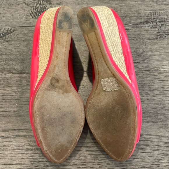 Prada pink patent peep toe wedge - Picture 5 of 8